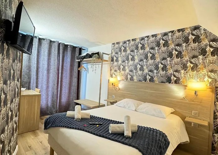 Couett\'Hotel Brest Port De Plaisance, Les Pieds Dans L\'Eau